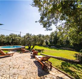 4 bedroom Villa with Heated Pool and Large Garden in Cilipi, near Dubrovnik - sleeps 8